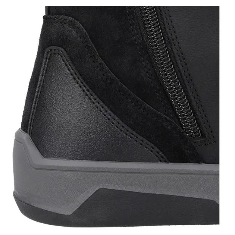 Buty krótkie RICHA TRAVIS WP BLACK czarny