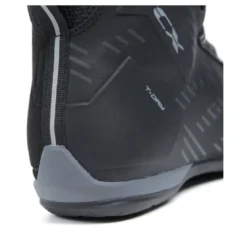 Buty krótkie TCX RO4D WP BLACK czarny