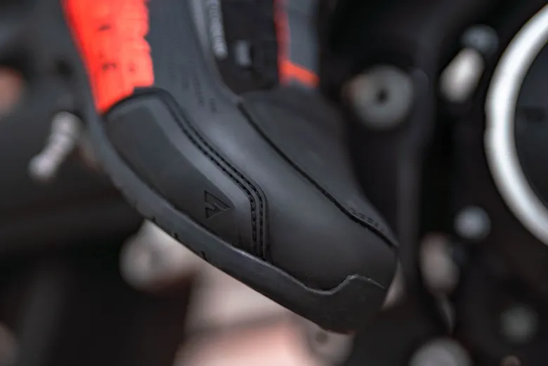Buty motocyklowe krótkie Shima Edge Vent Men czerwony