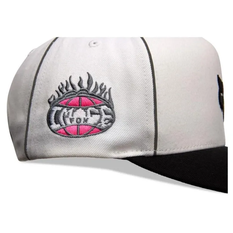 Czapka z daszkiem FOX SNAPBACK WHITE biały