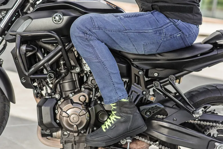 Jeansy motocyklowe SHIMA GHOST BLU niebieski