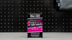 Olej do filtrów powietrza MUC-OFF 1L