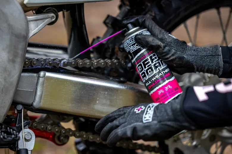 Spray do łańcucha MUC-OFF OFF-ROAD ALL WEATHER