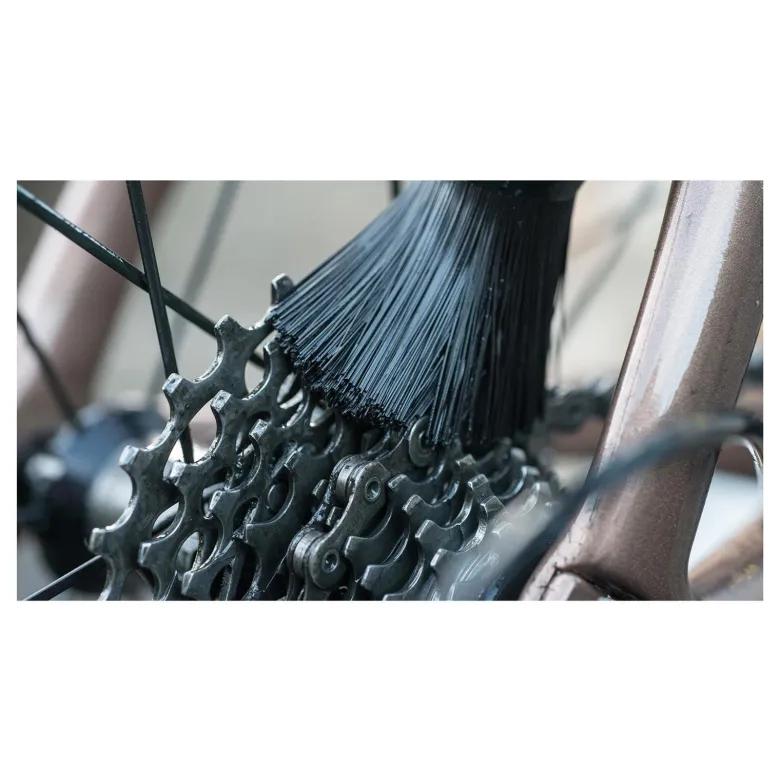 Szczotka do układu napędowego MUC-OFF DRIVETRAIN