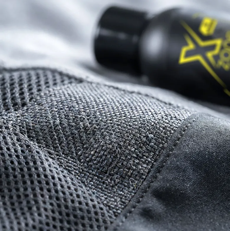 Zestaw do pielęgnacji odzieży tekstylnej XZONE 600ml